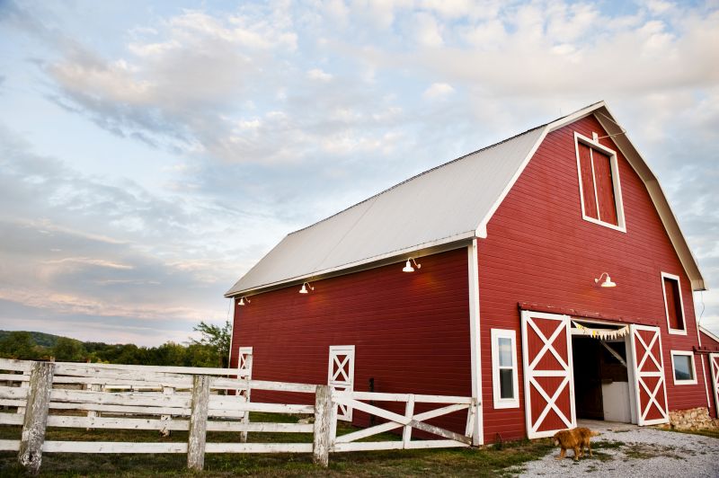 Pole Barn Roof Repair in Hinckley, OH